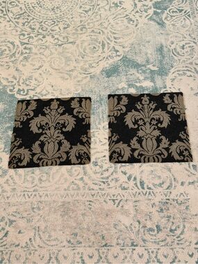 Damask Table Placemat Decor 12x12 Lot of 2